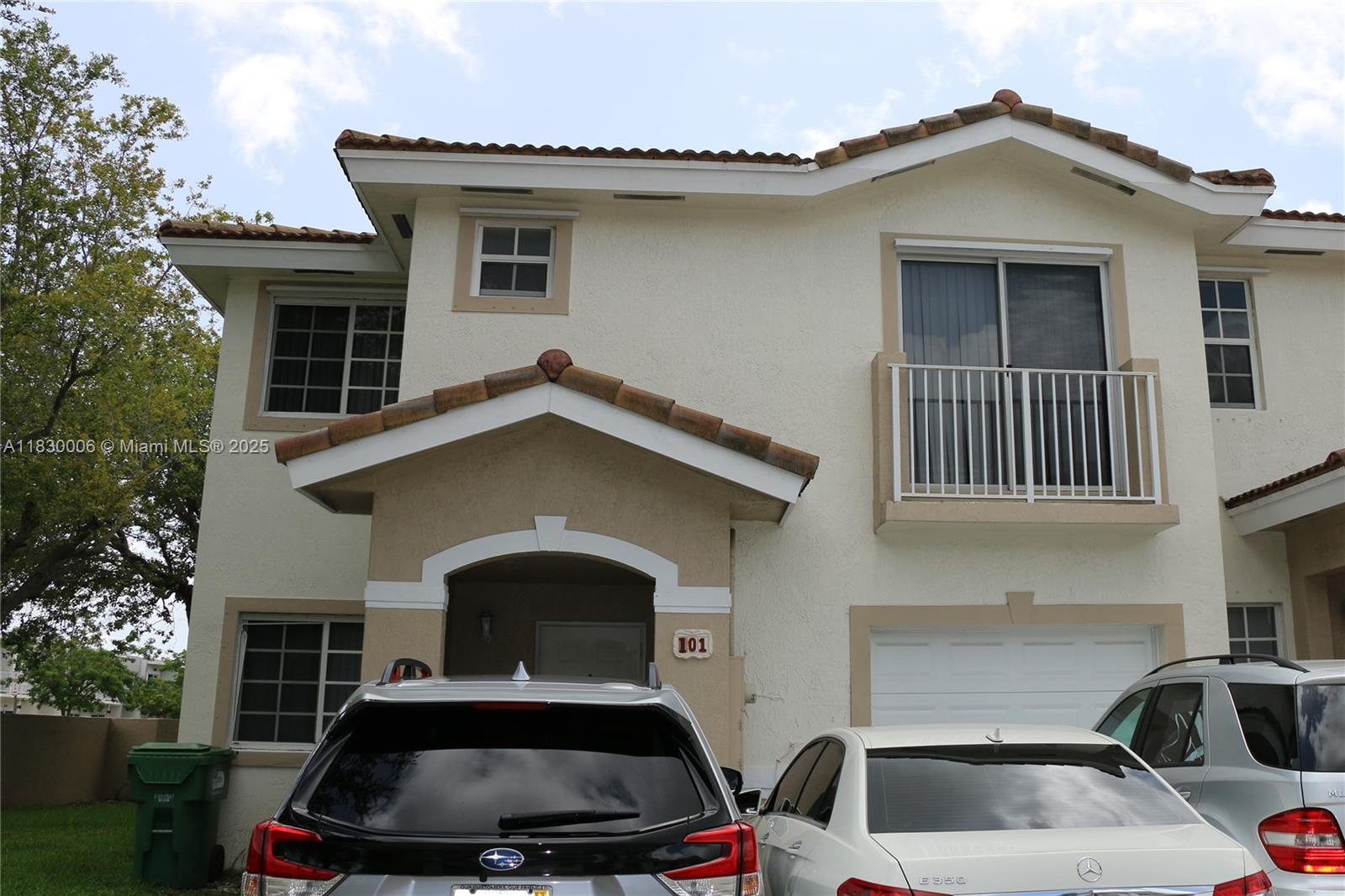13990 SW 260 th st, Homestead, FL, 33032/$399,900 3 13990 SW 260 th st