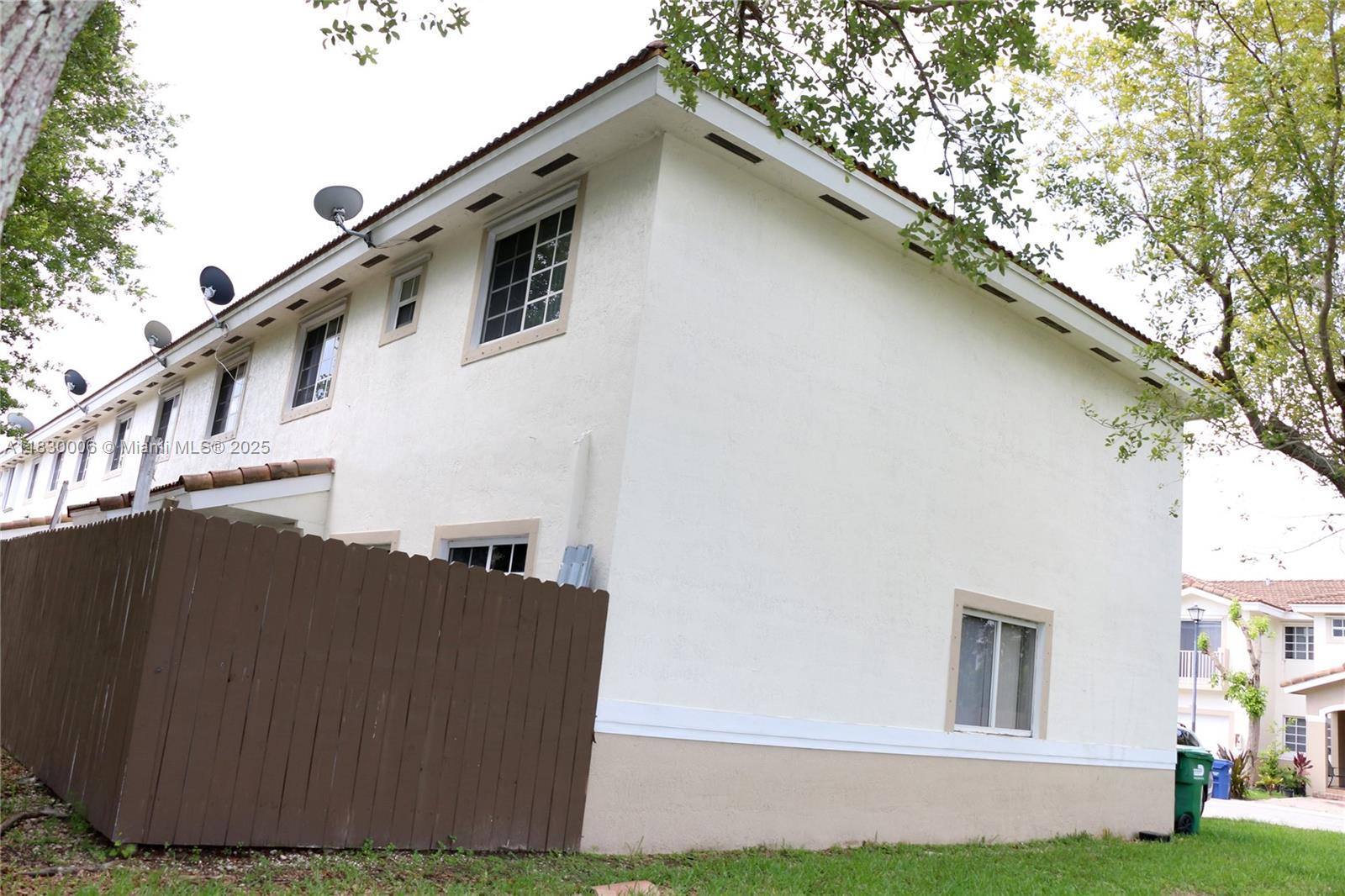 CEDARS WOODS HOMES CONDO - Residential