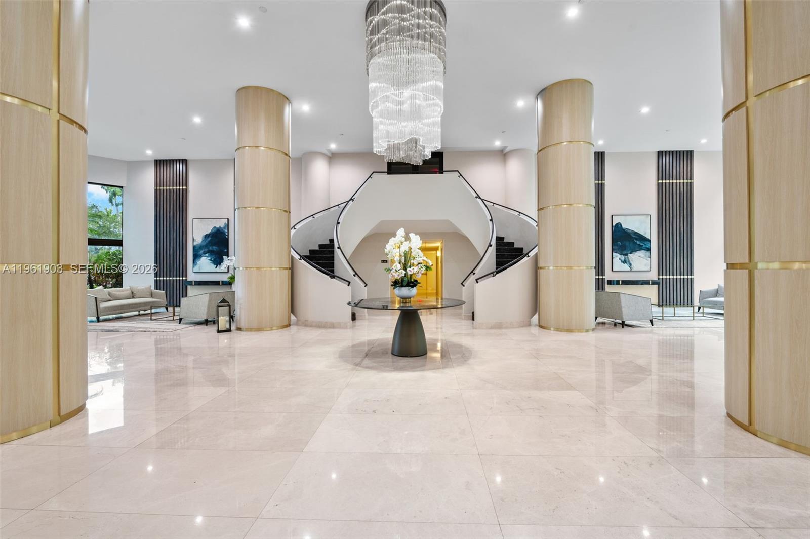 3500 Mystic Pointe Dr 1007