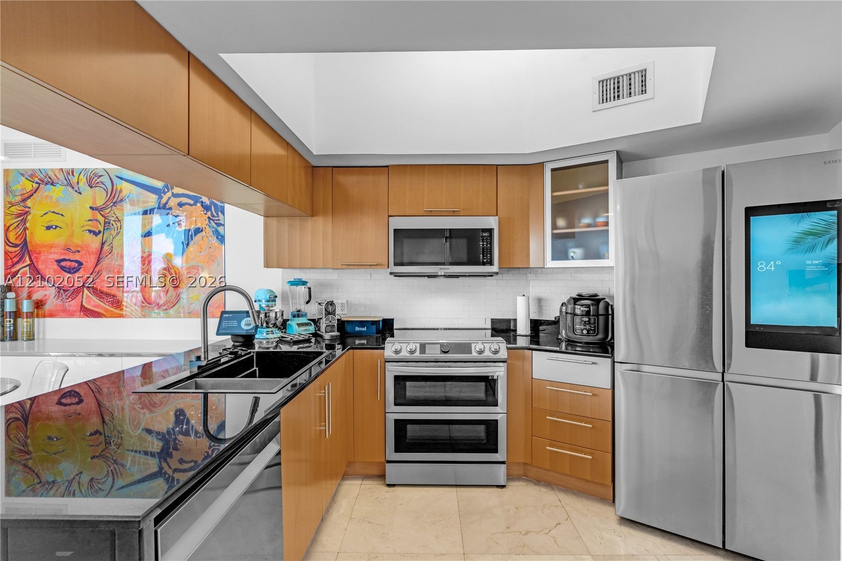 1750 N Bayshore Dr 5602