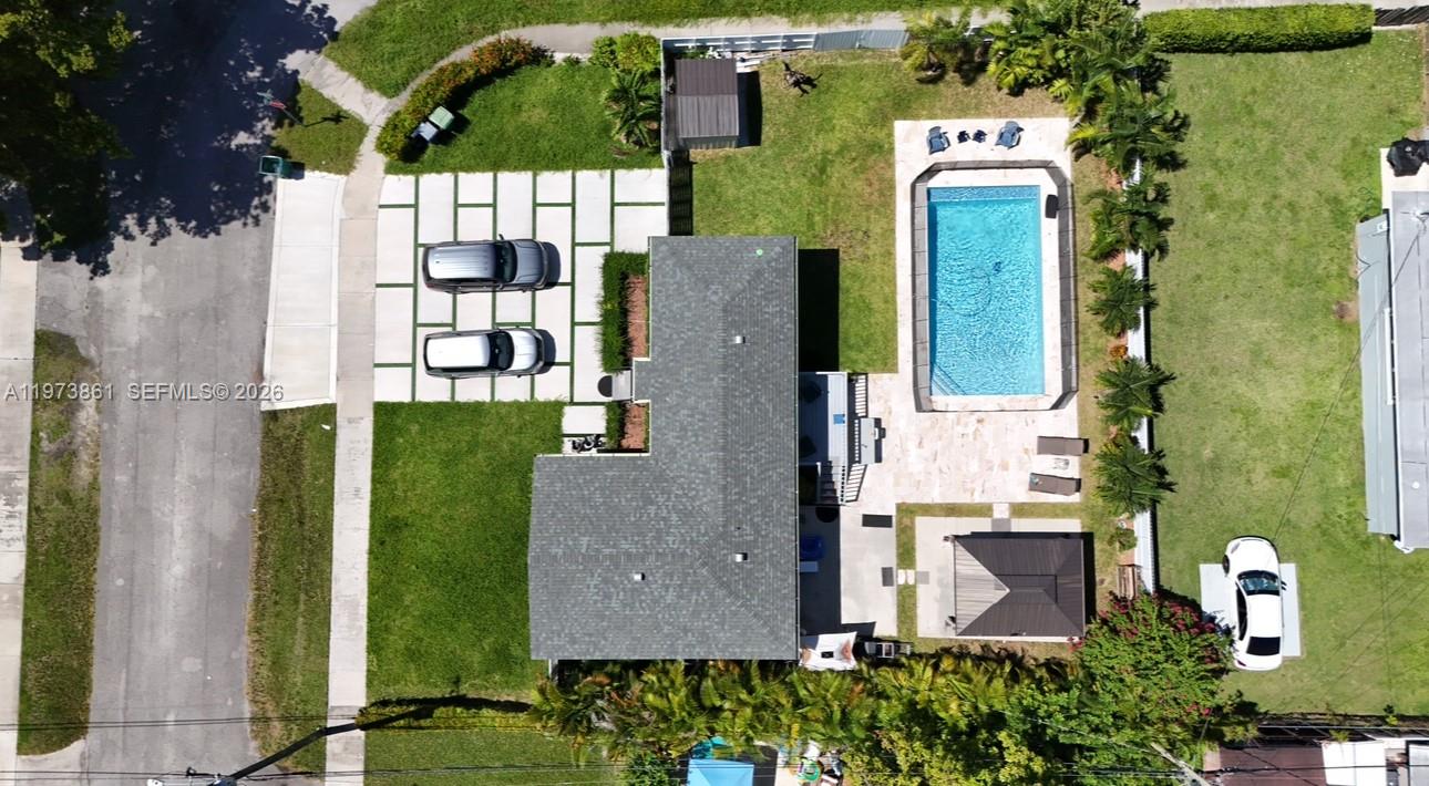 CORAL WAY VILLAGE SEC A P - Residential