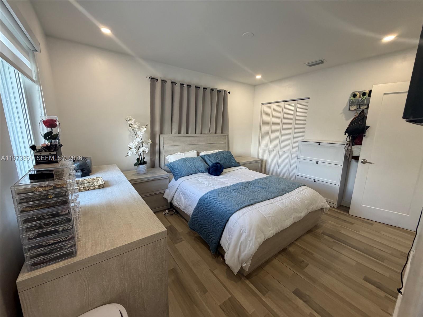 CORAL WAY VILLAGE SEC A P - Residential