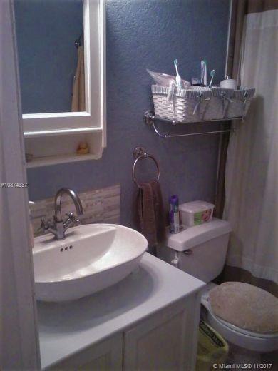 COLLIER ESTATES 4TH ADD - Residential