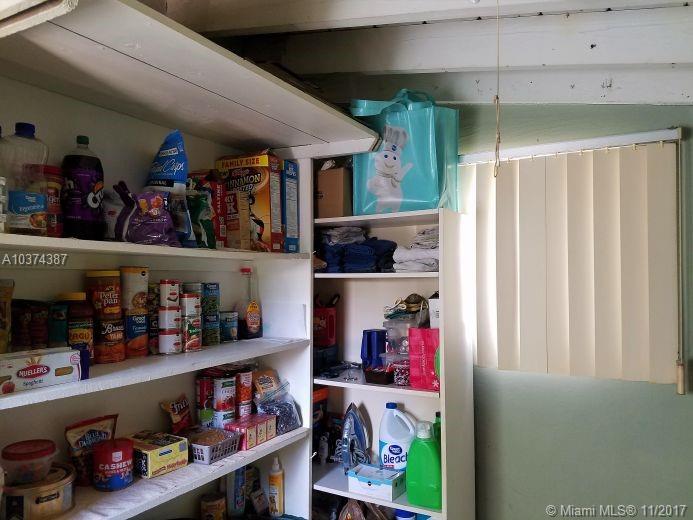 COLLIER ESTATES 4TH ADD - Residential