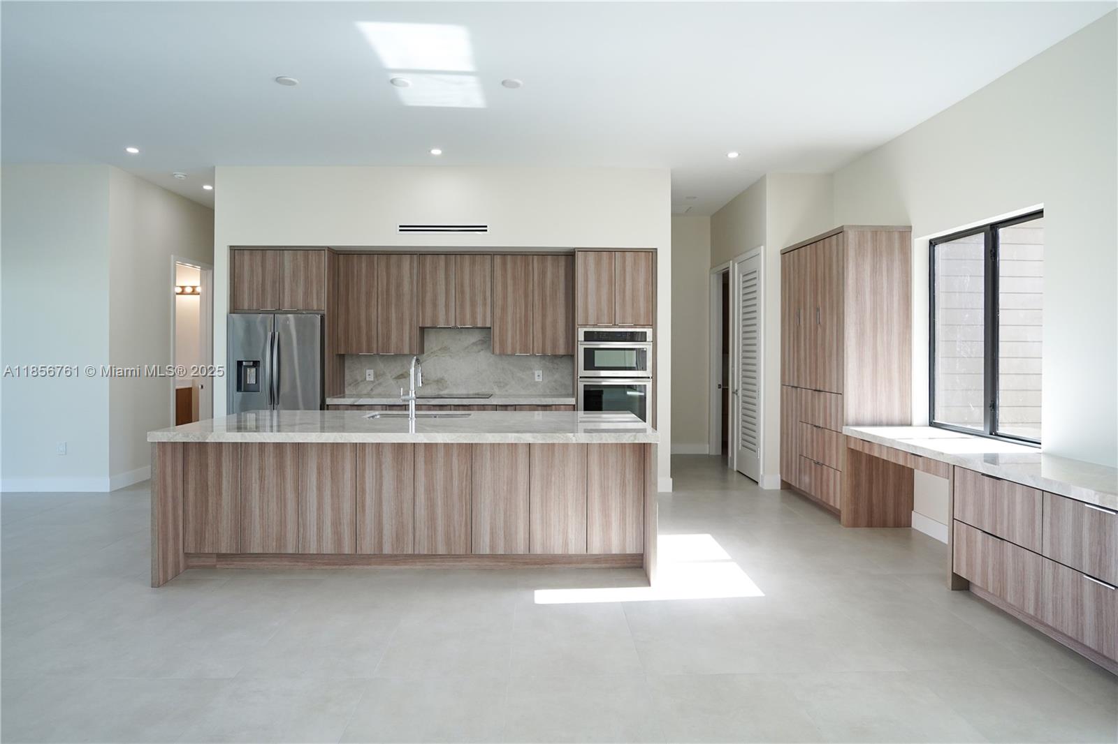 THE REDLANDS SEC 1 - Residential