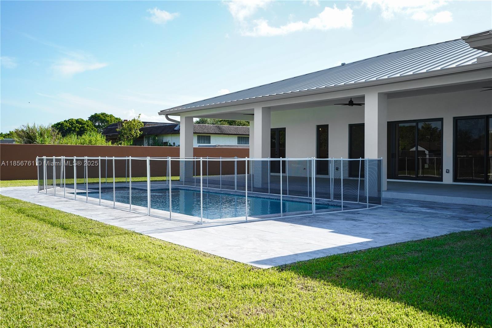 THE REDLANDS SEC 1 - Residential