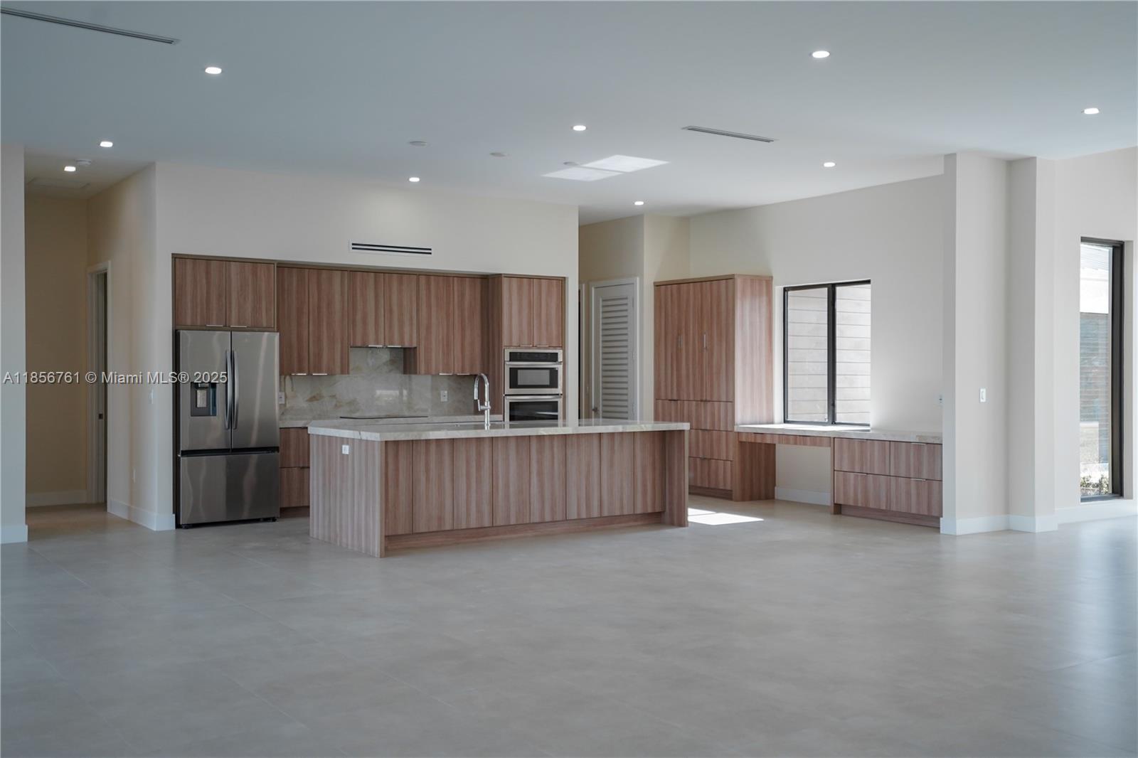 THE REDLANDS SEC 1 - Residential