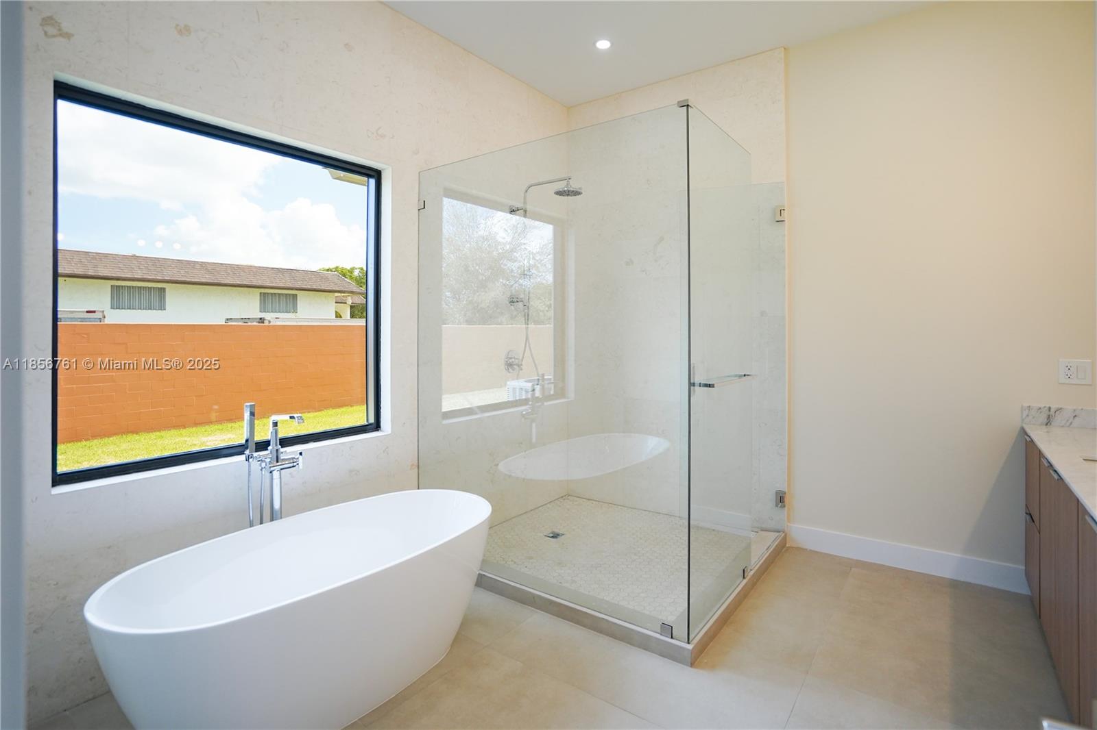 THE REDLANDS SEC 1 - Residential