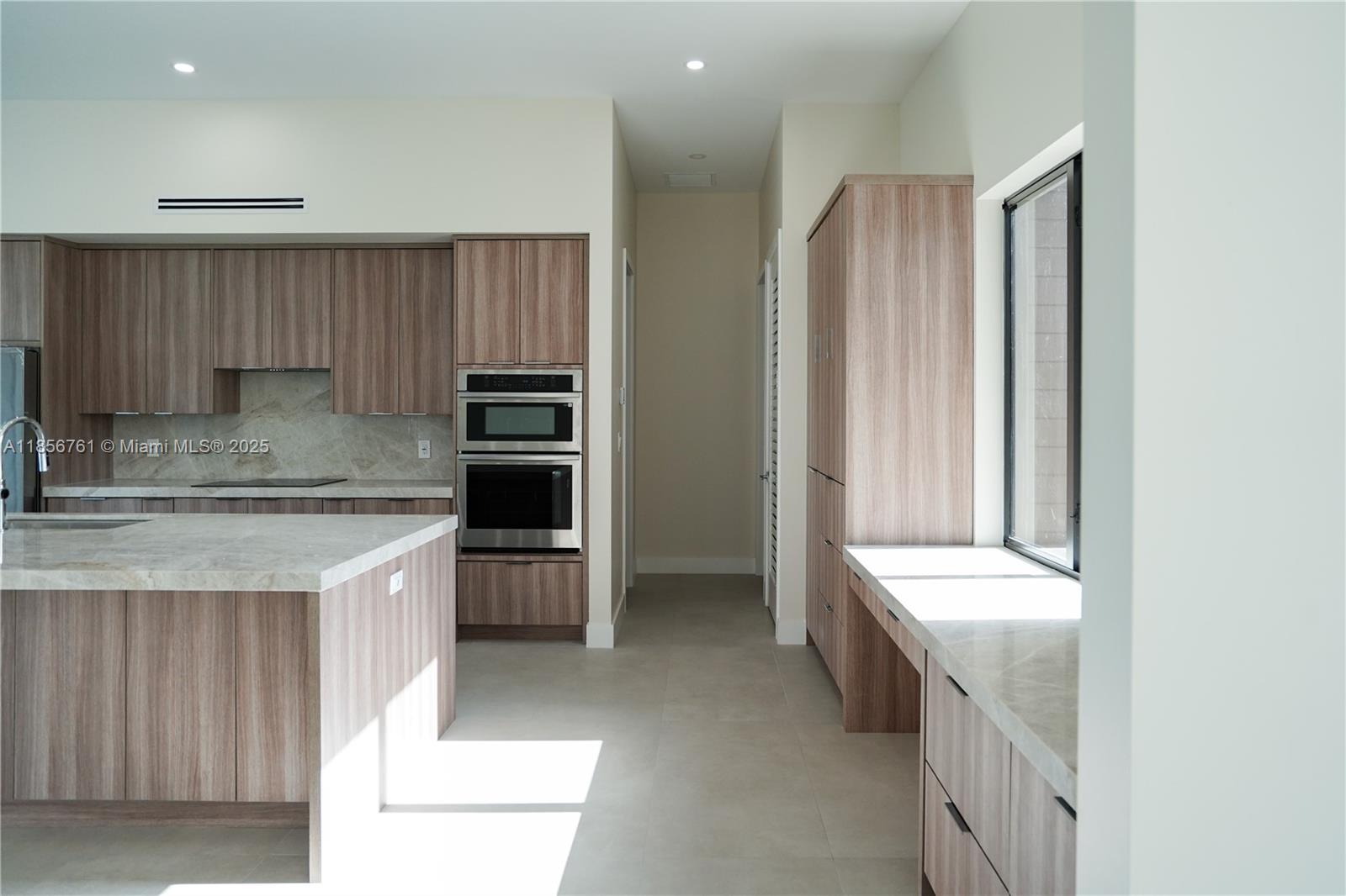 THE REDLANDS SEC 1 - Residential