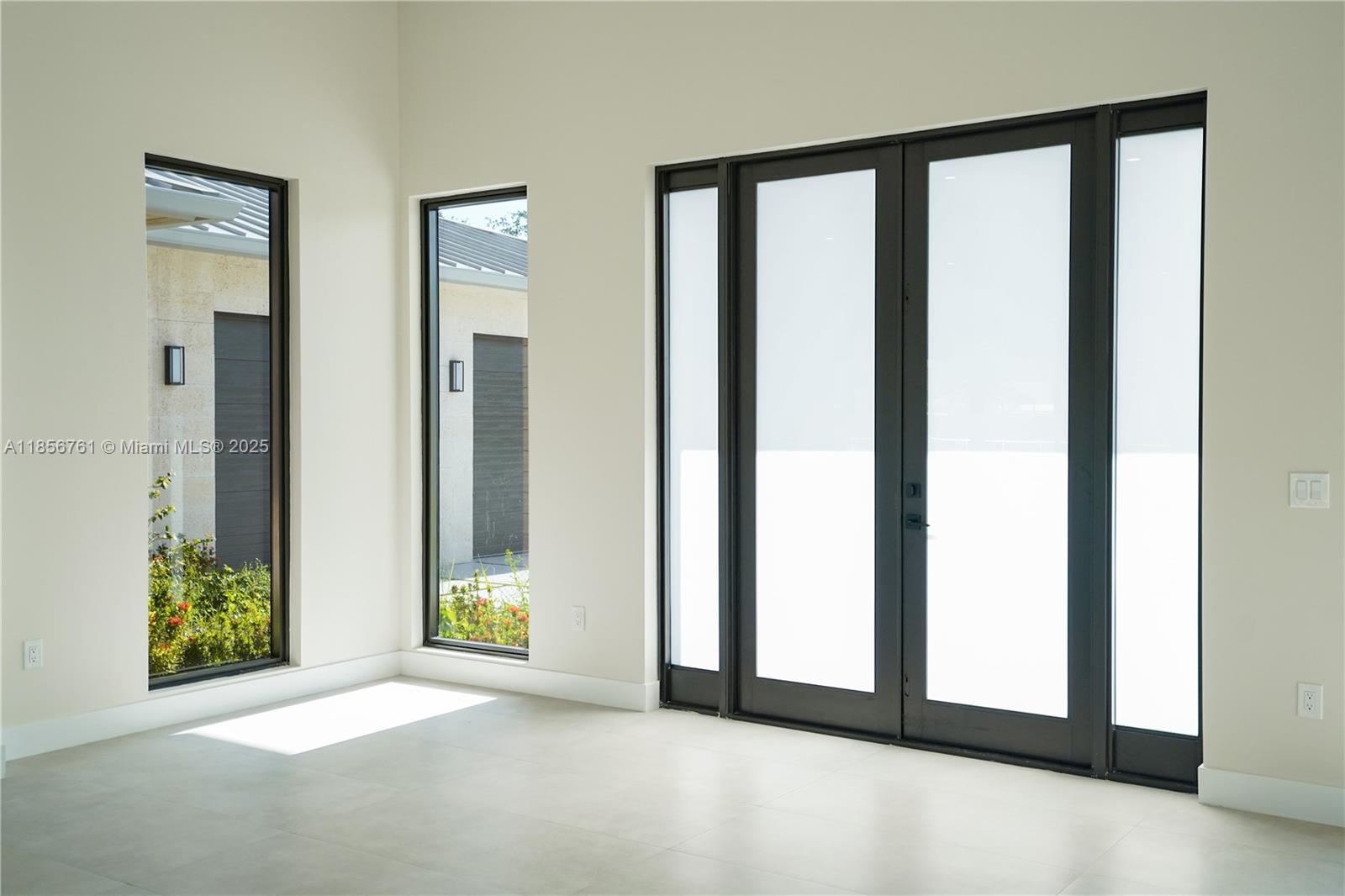 THE REDLANDS SEC 1 - Residential