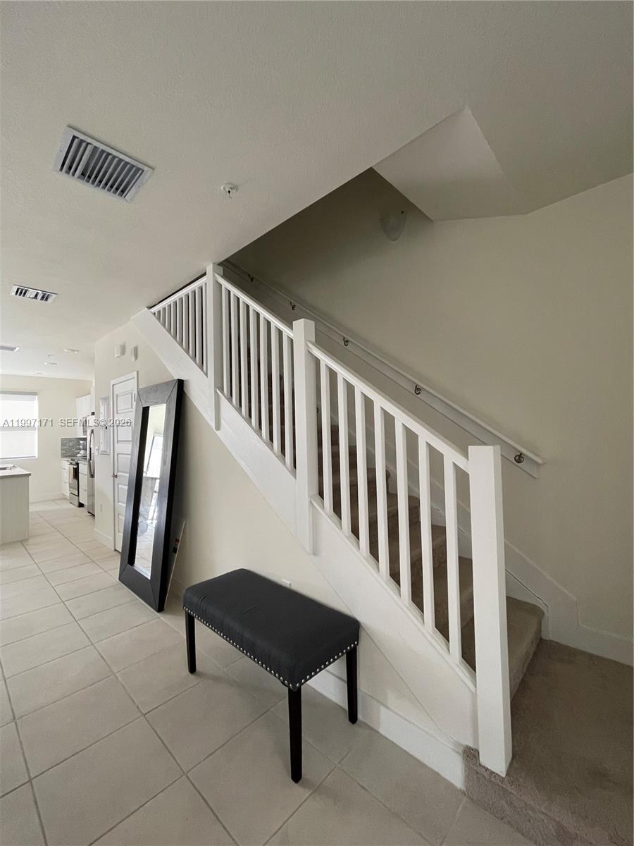 HIGHLAND AT PARK CENTRAL - Residential Lease