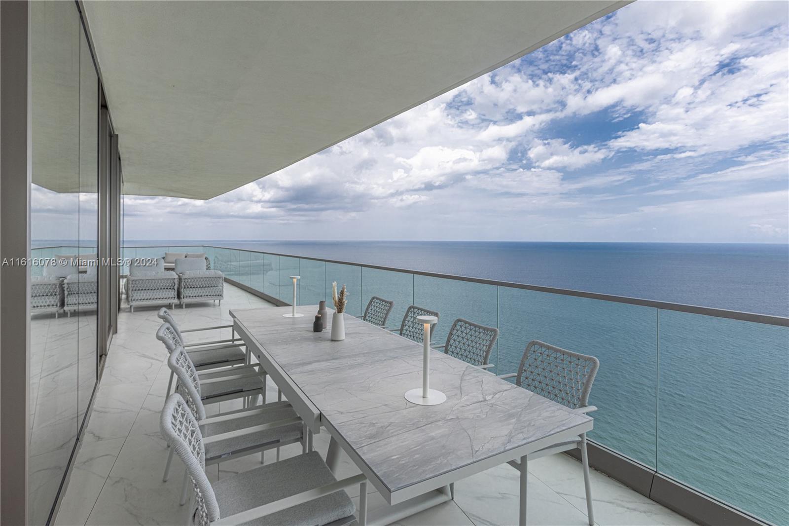 ARAMANI CASA - Residential
