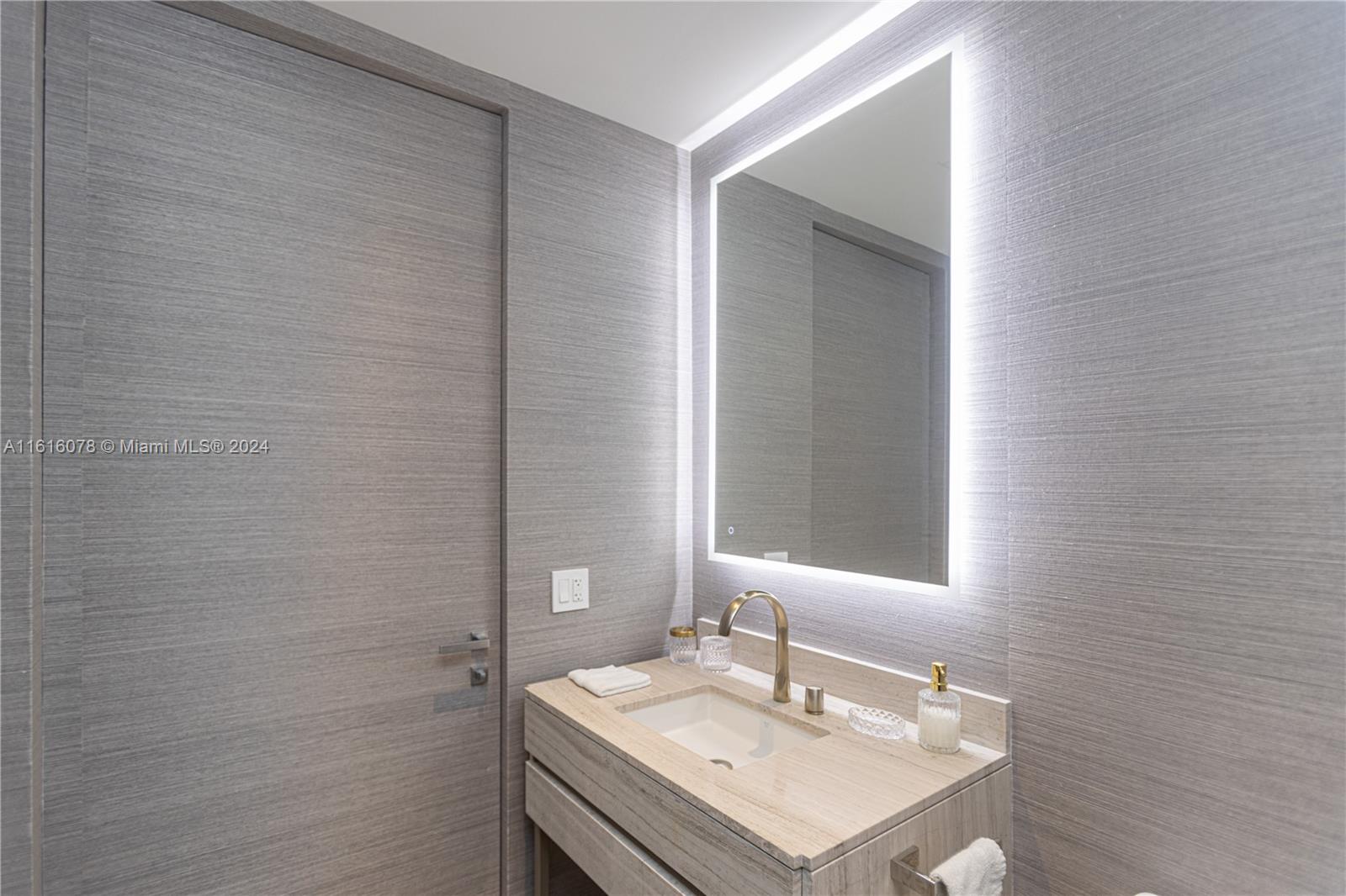 ARAMANI CASA - Residential