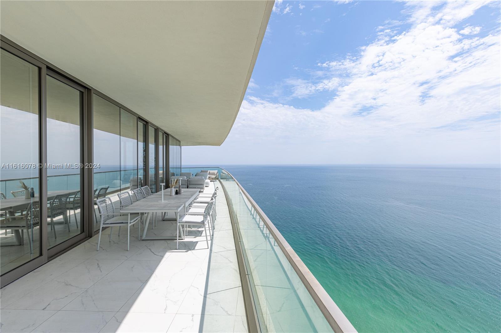 ARAMANI CASA - Residential
