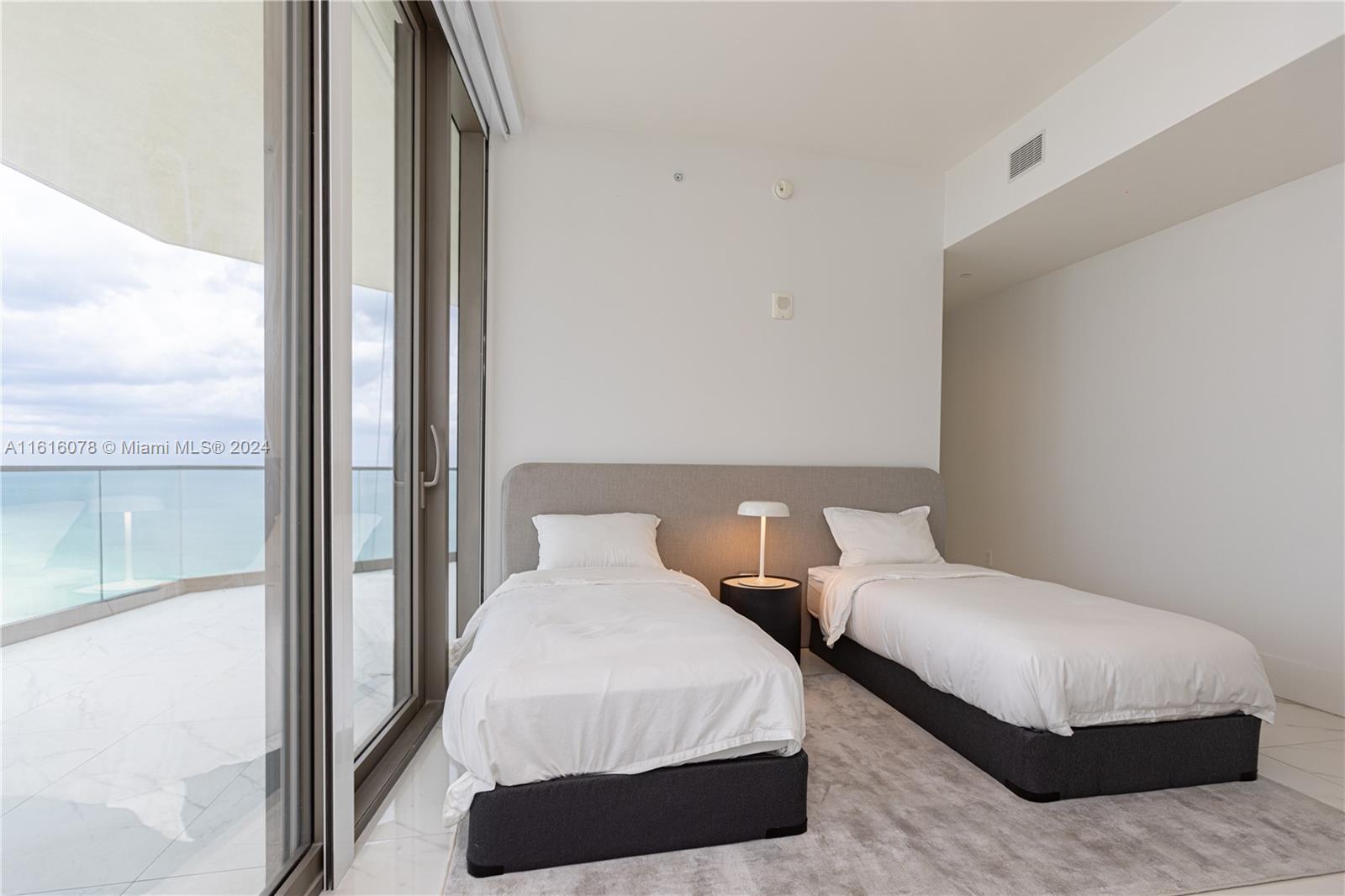 ARAMANI CASA - Residential