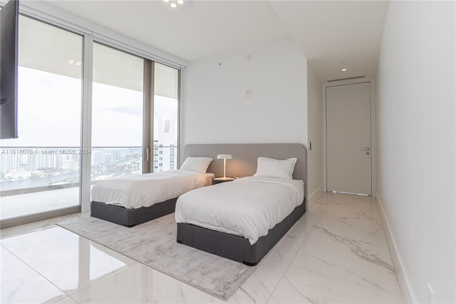 ARAMANI CASA - Residential
