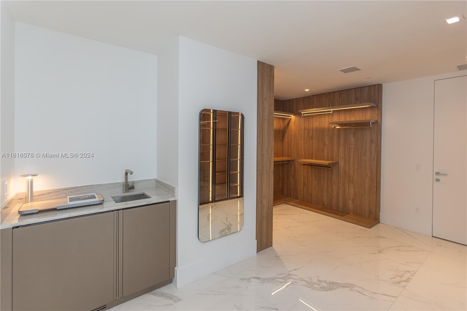 ARAMANI CASA - Residential