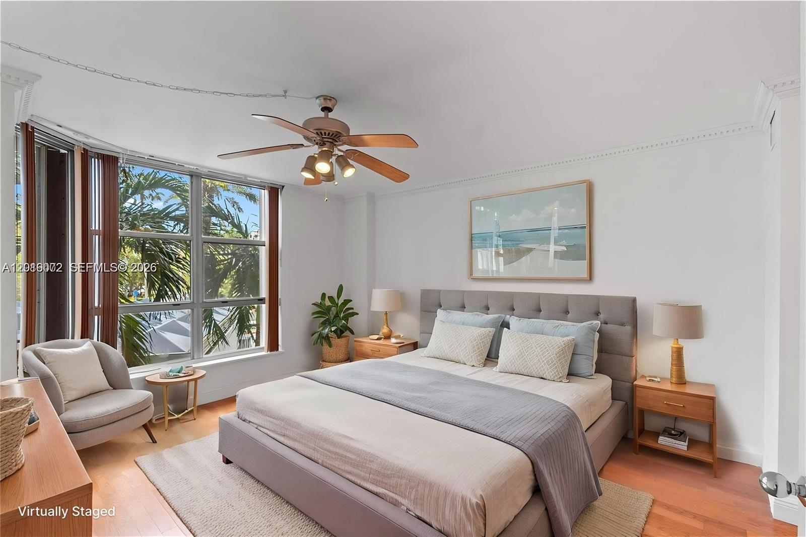 3600 Mystic Pointe Dr 310