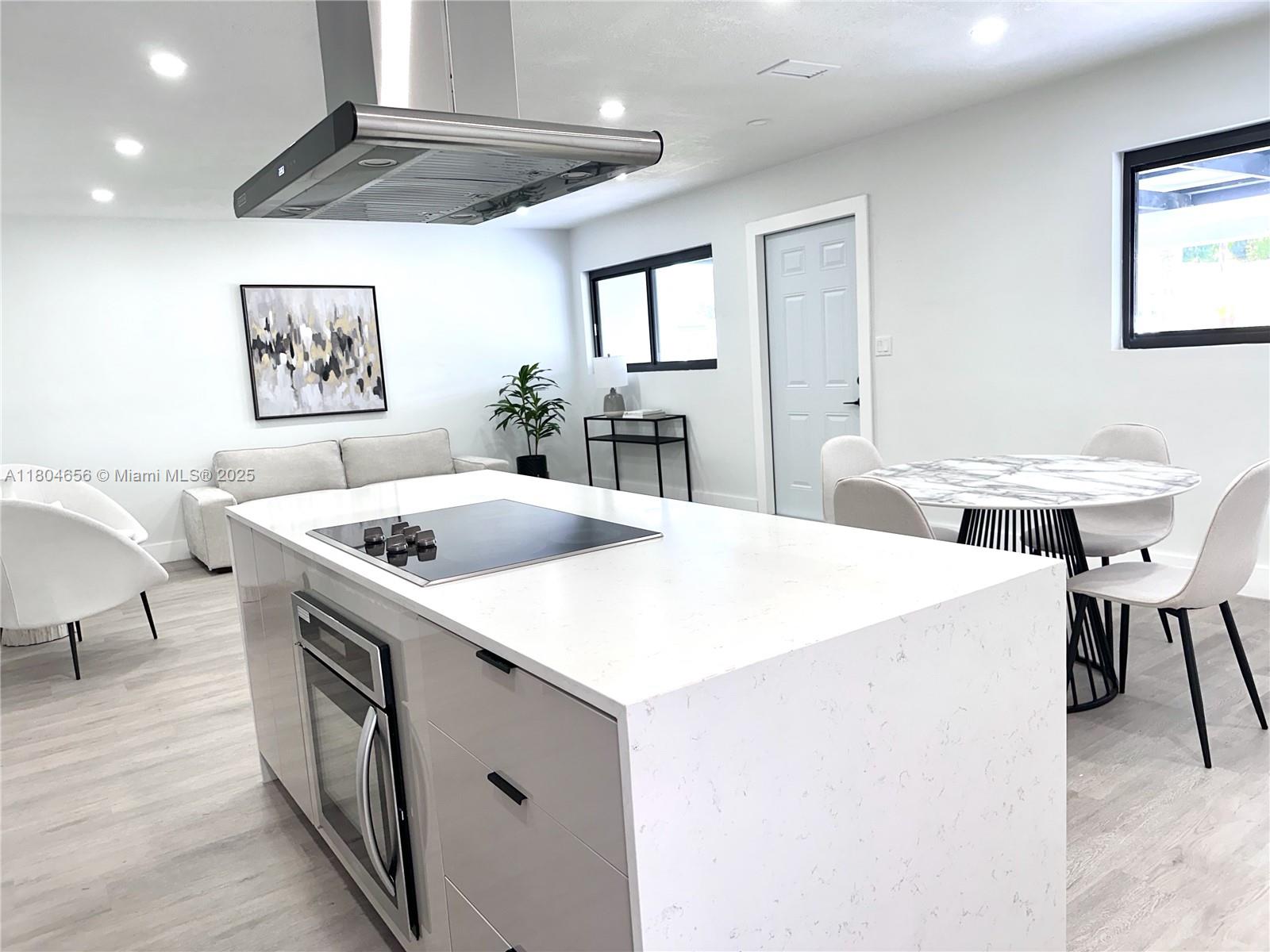 SHERIDAN PARK - Residential