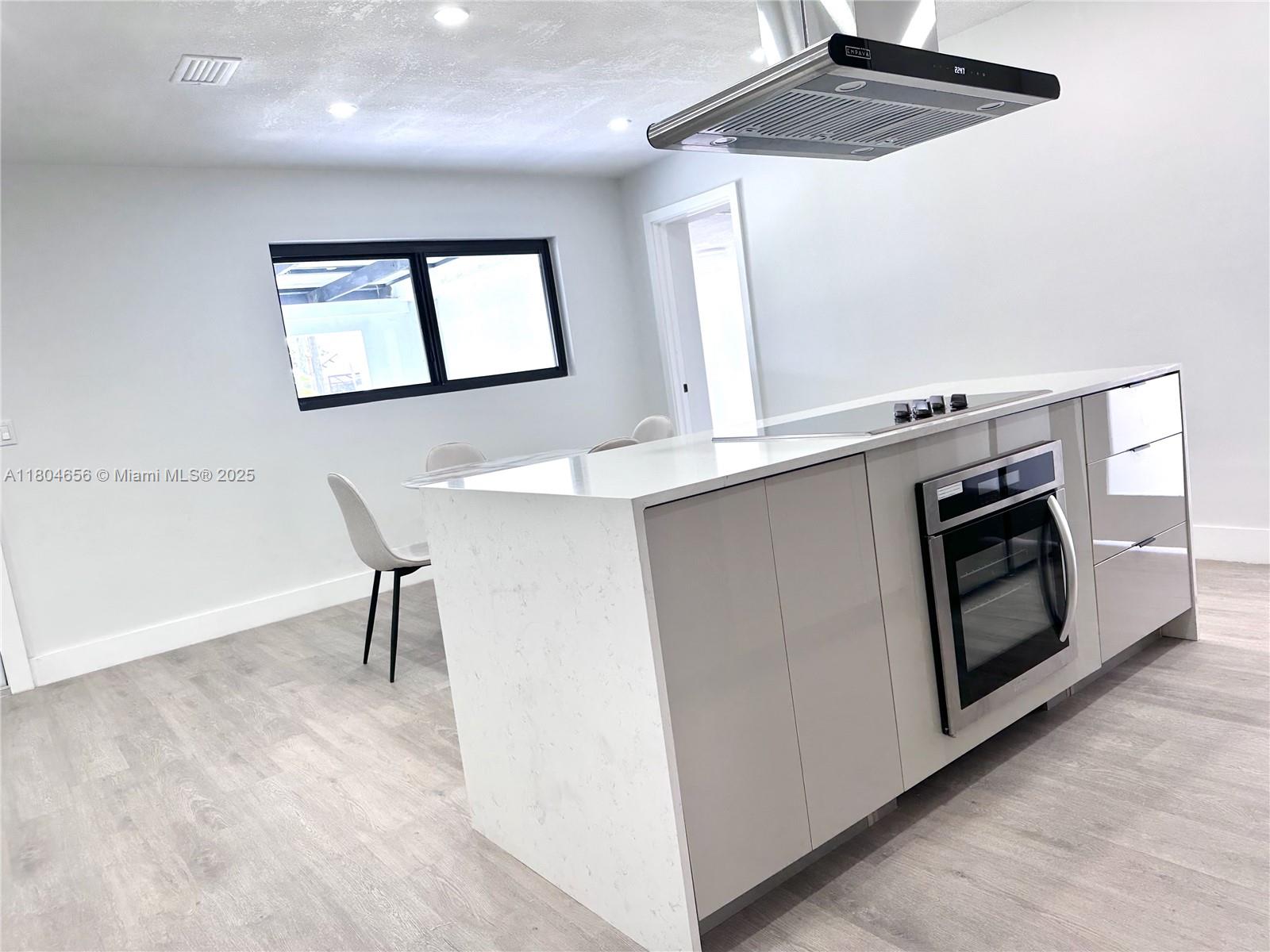 SHERIDAN PARK - Residential