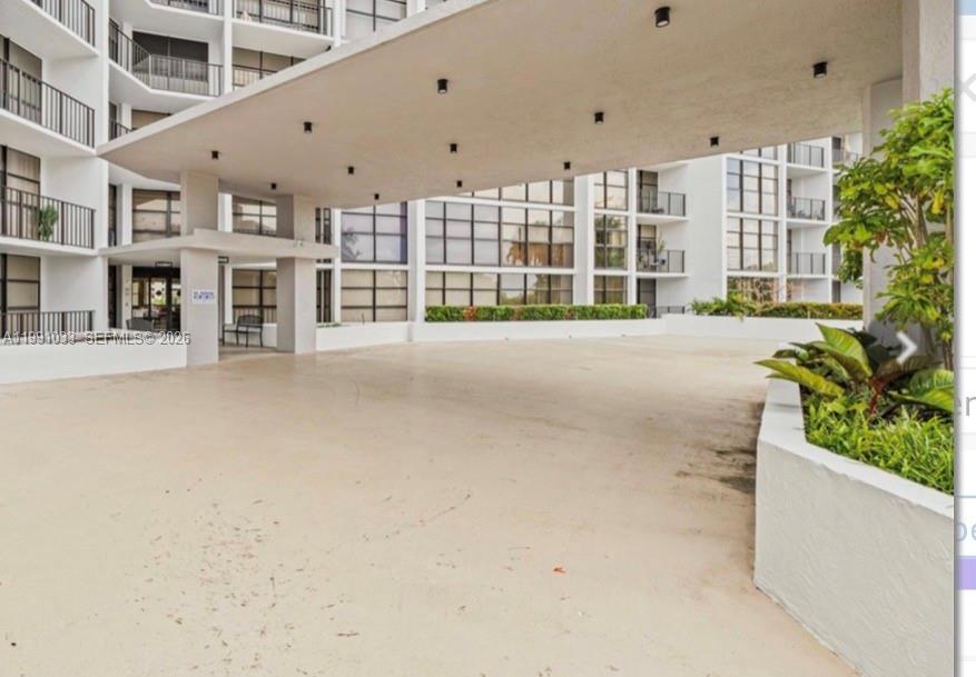 TOWERS OF OCEANVIEW SOUTH - Residential