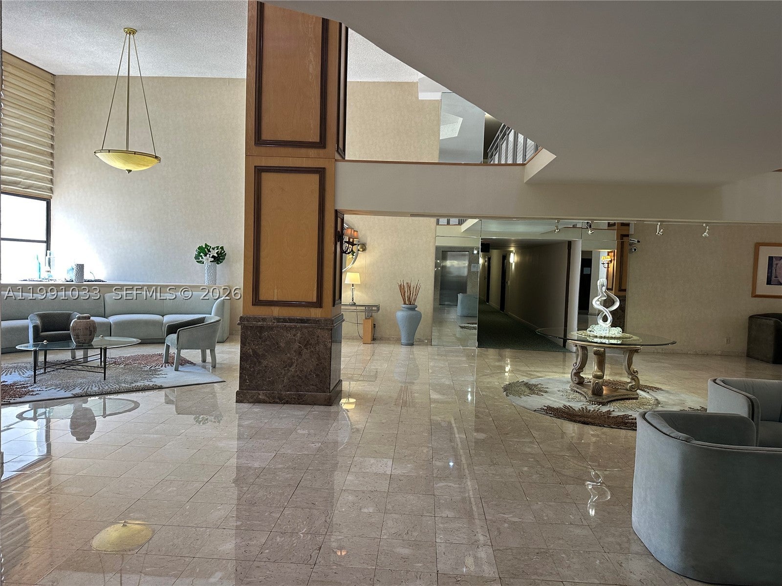 600 Parkview Dr 717