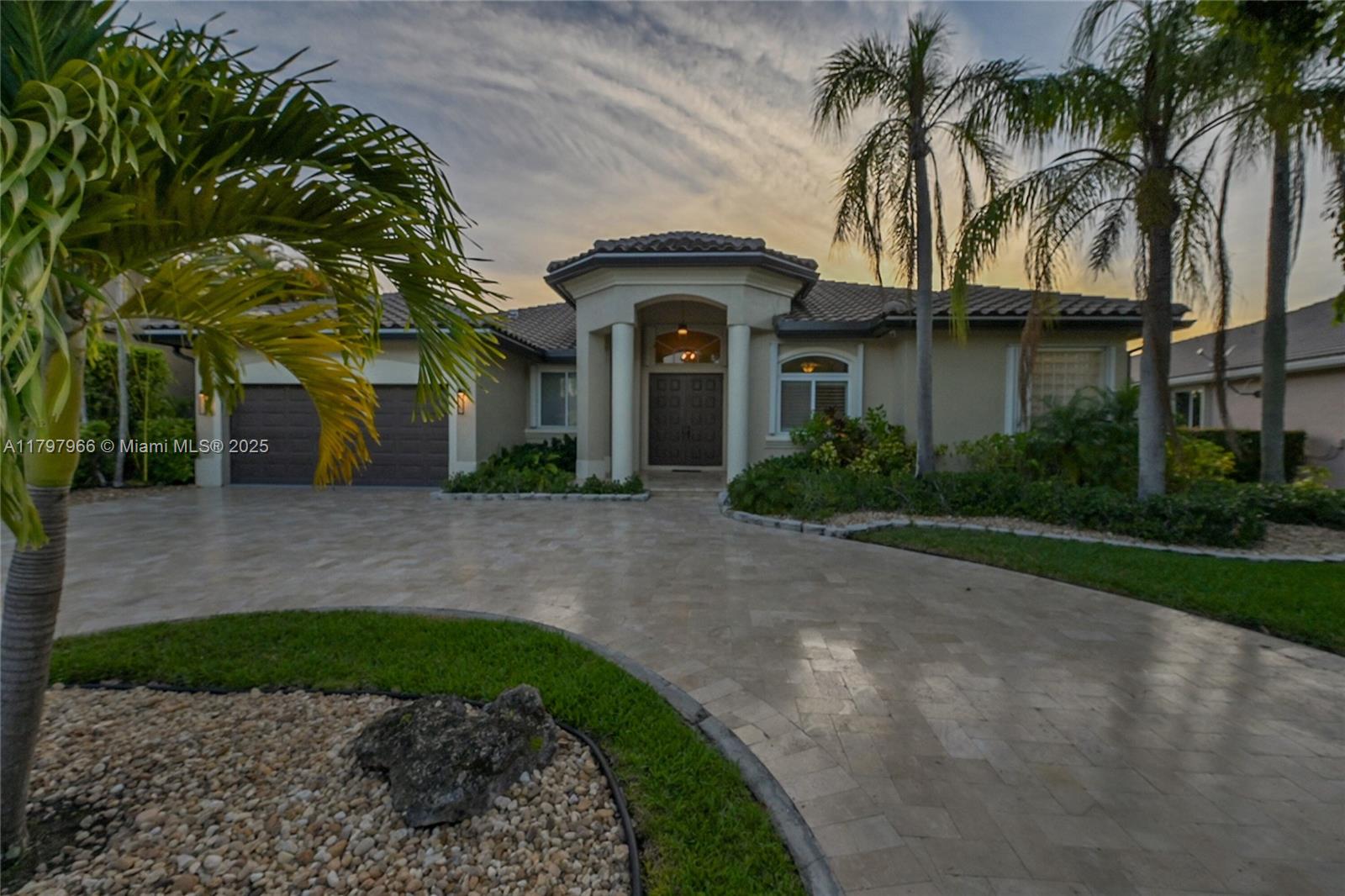 MARINERS COVE OF EAGLE LA - Residential