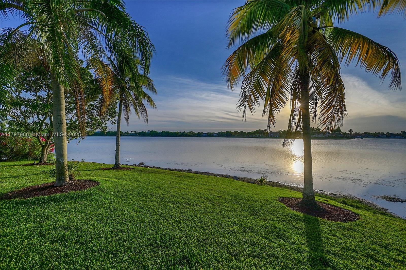 MARINERS COVE OF EAGLE LA - Residential