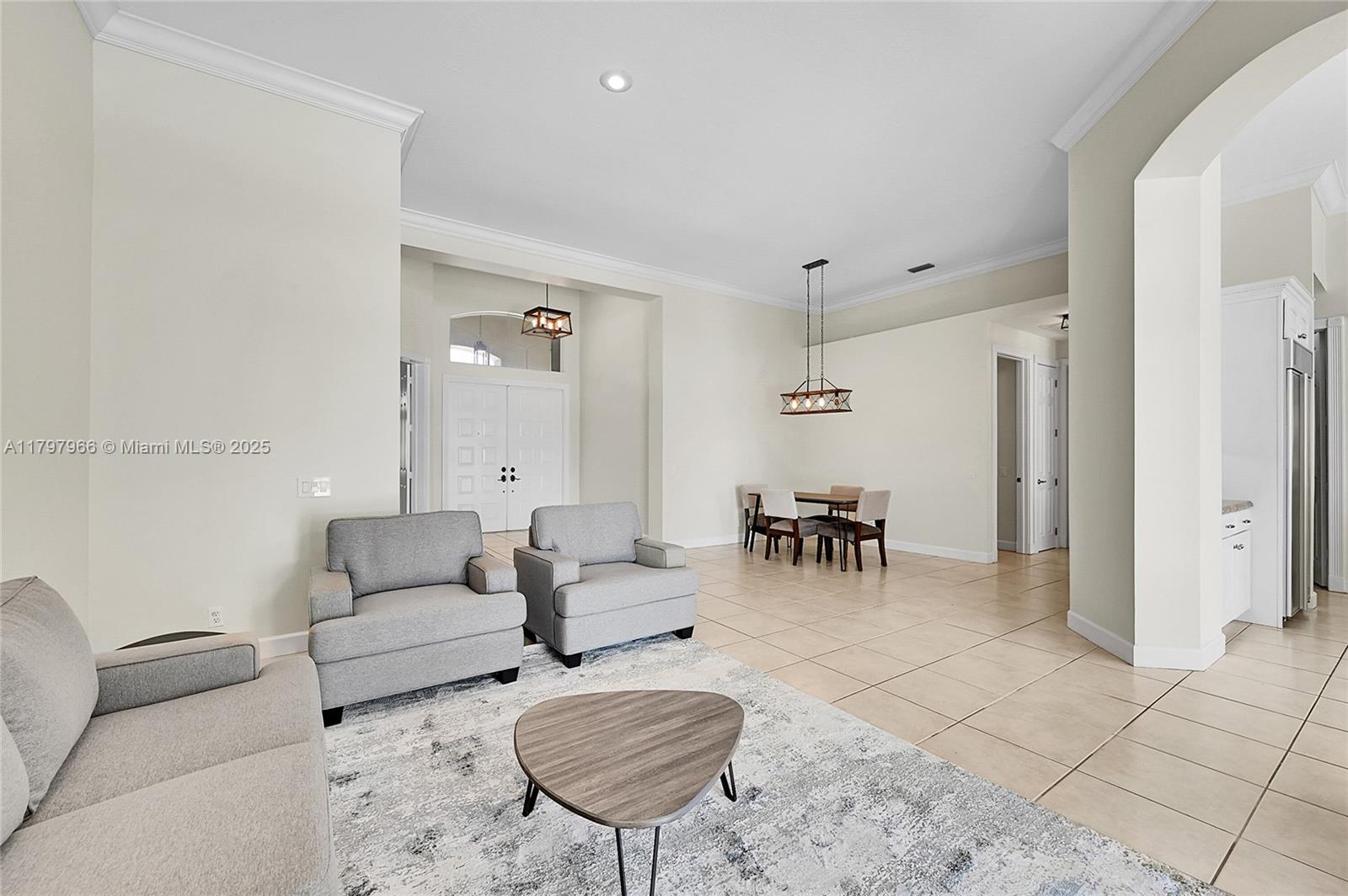 MARINERS COVE OF EAGLE LA - Residential