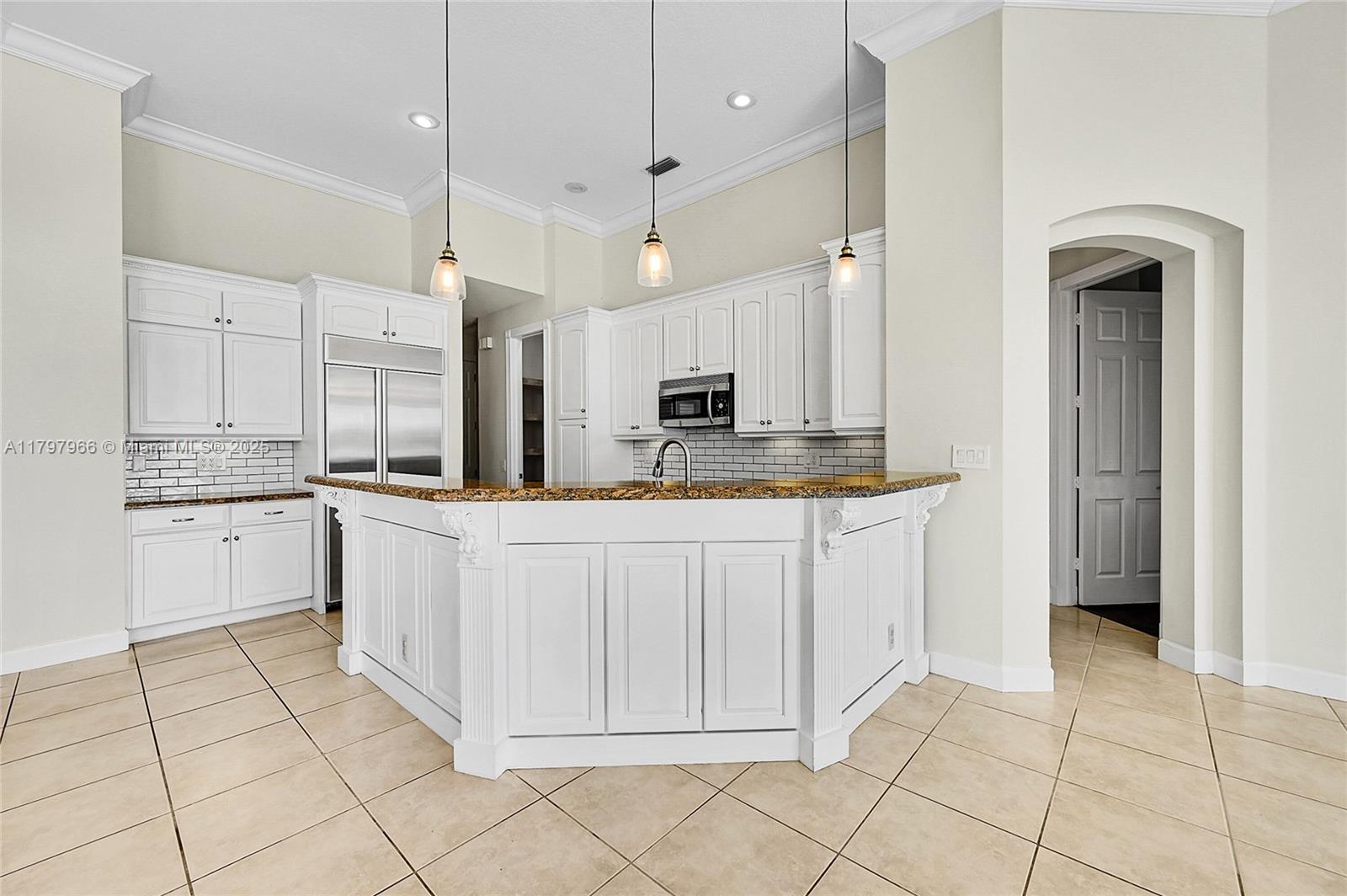 MARINERS COVE OF EAGLE LA - Residential