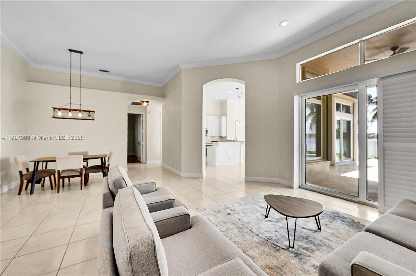 MARINERS COVE OF EAGLE LA - Residential