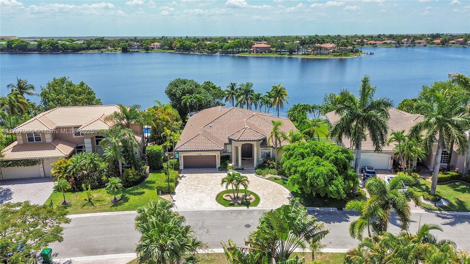 MARINERS COVE OF EAGLE LA - Residential