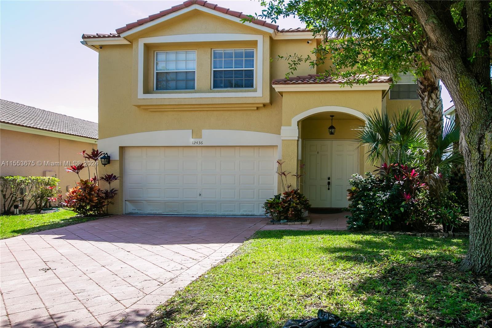 12436 Nw 53rd St St, Coral Springs, Broward County, Florida - 4 Bedrooms  
3 Bathrooms - 