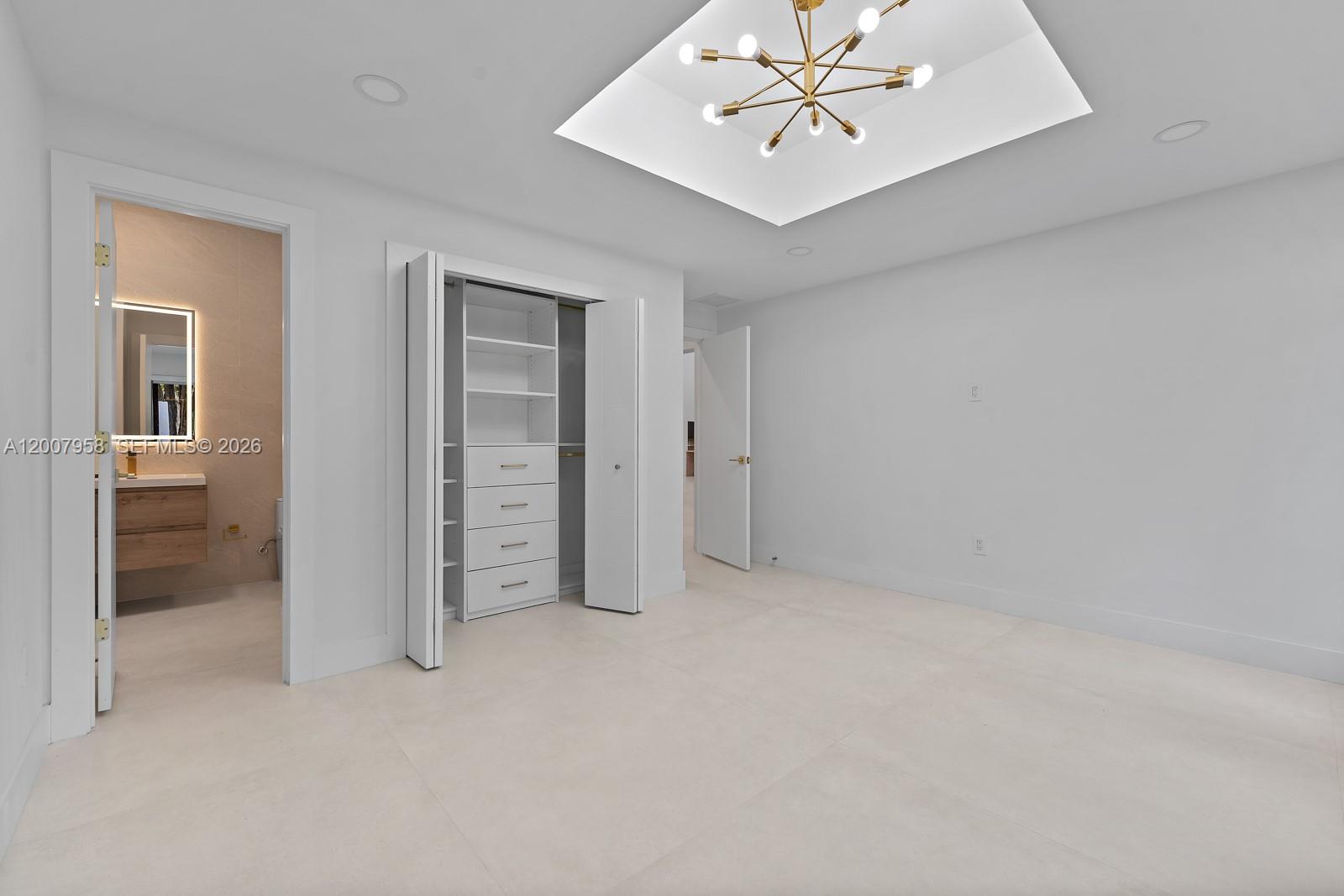SUB OF SW1/4 - Residential