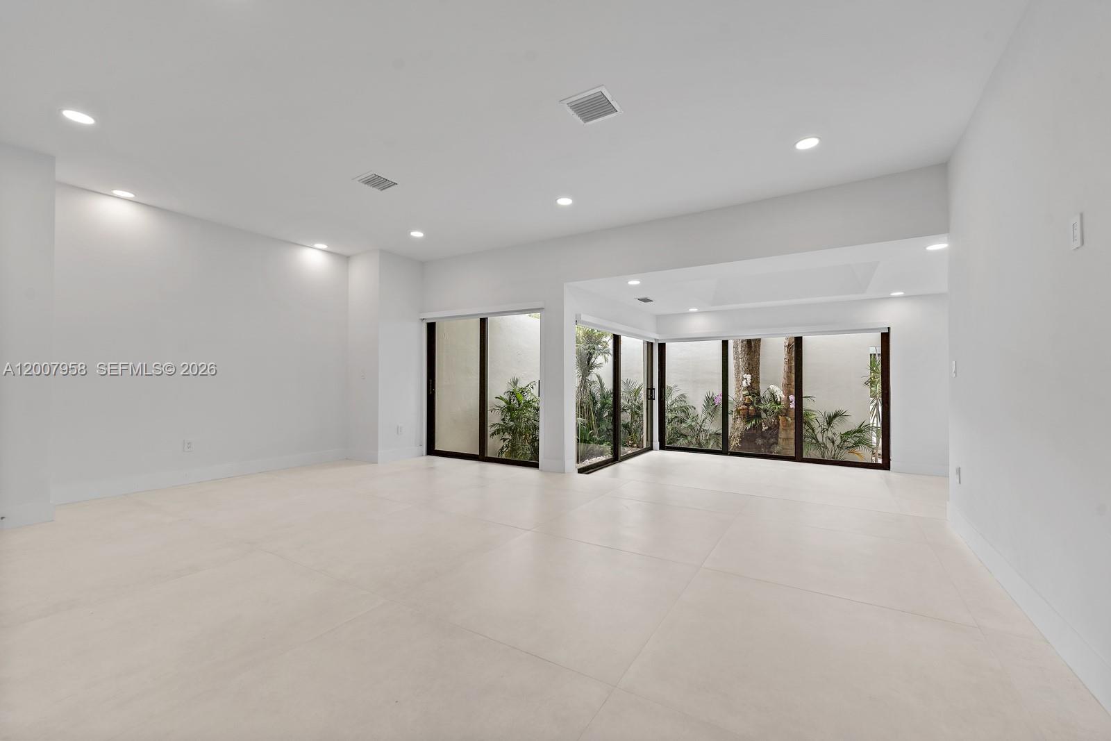 SUB OF SW1/4 - Residential
