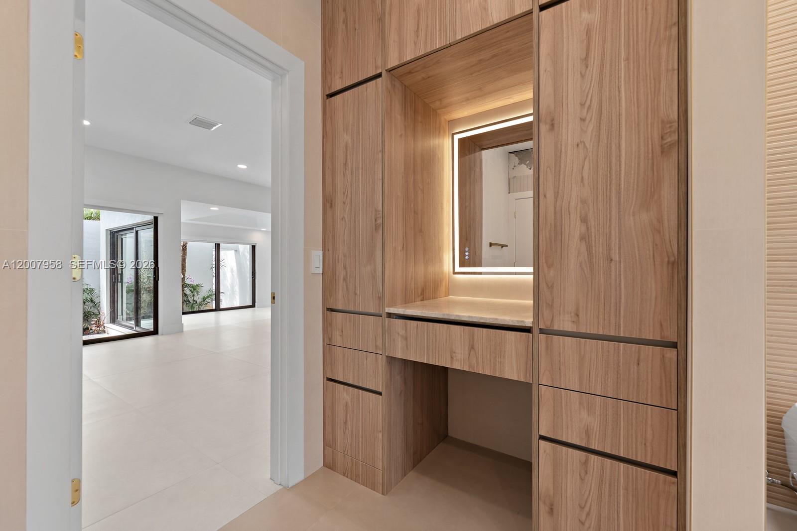 SUB OF SW1/4 - Residential