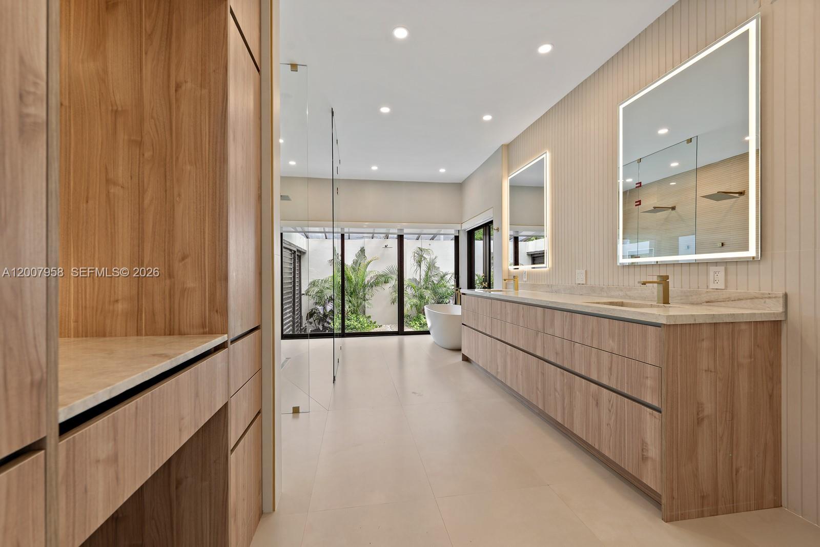 SUB OF SW1/4 - Residential