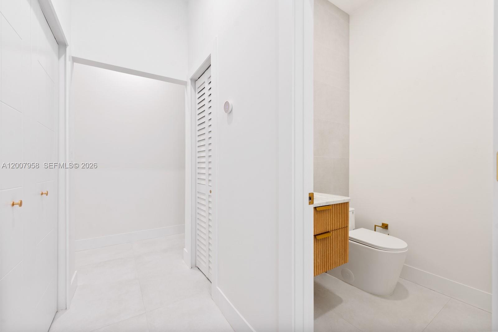 SUB OF SW1/4 - Residential