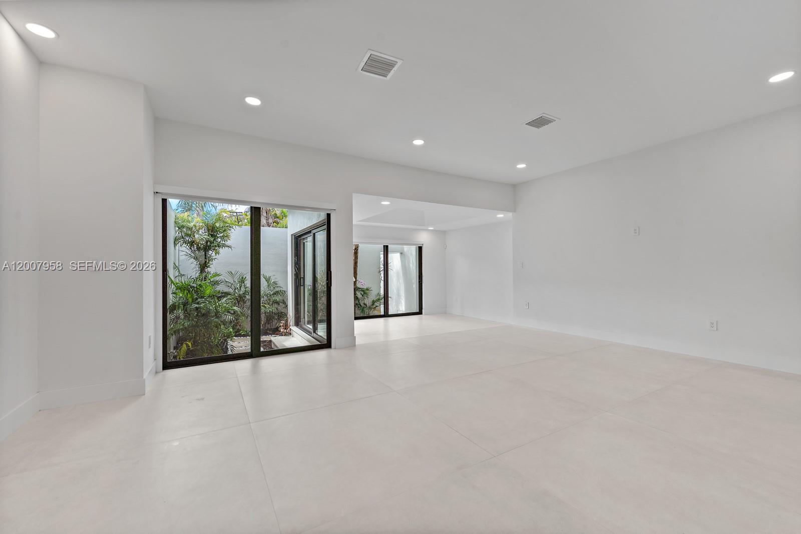 SUB OF SW1/4 - Residential