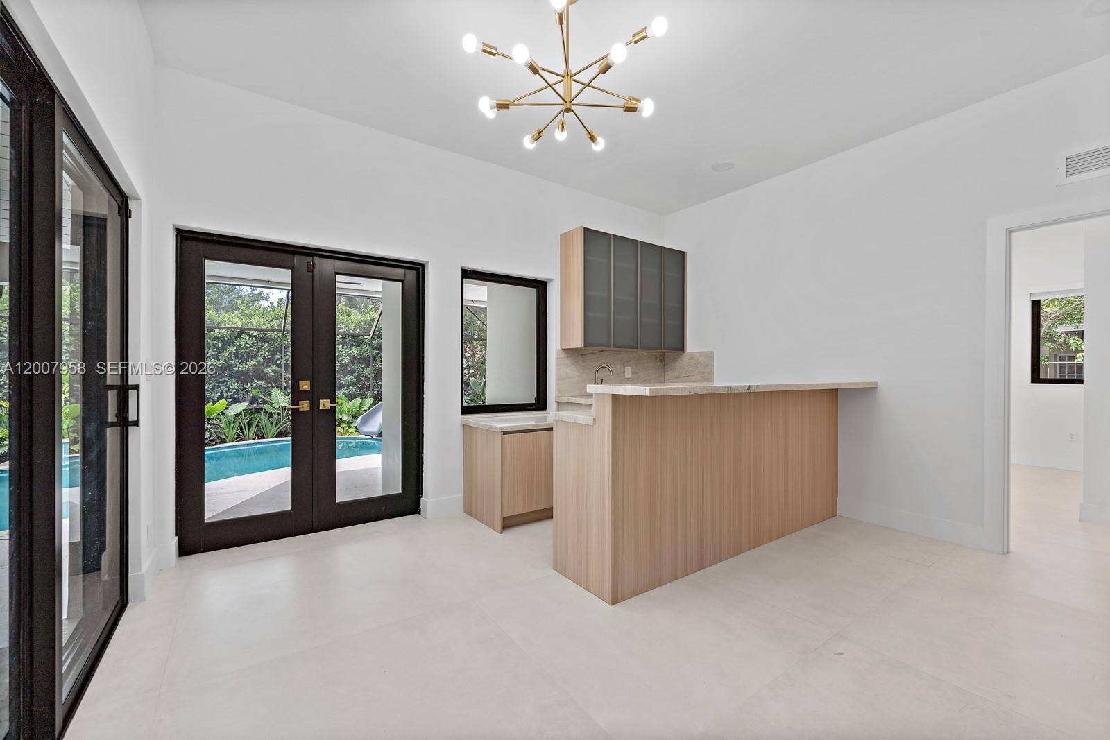 SUB OF SW1/4 - Residential