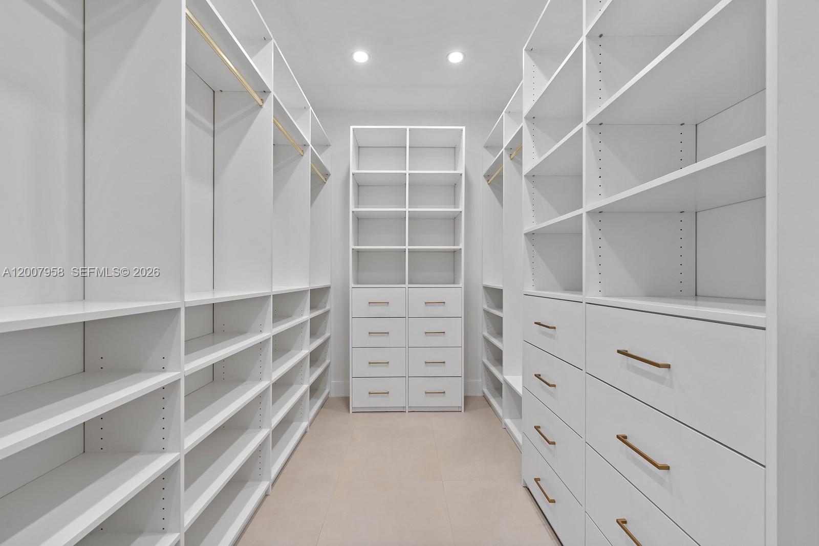SUB OF SW1/4 - Residential