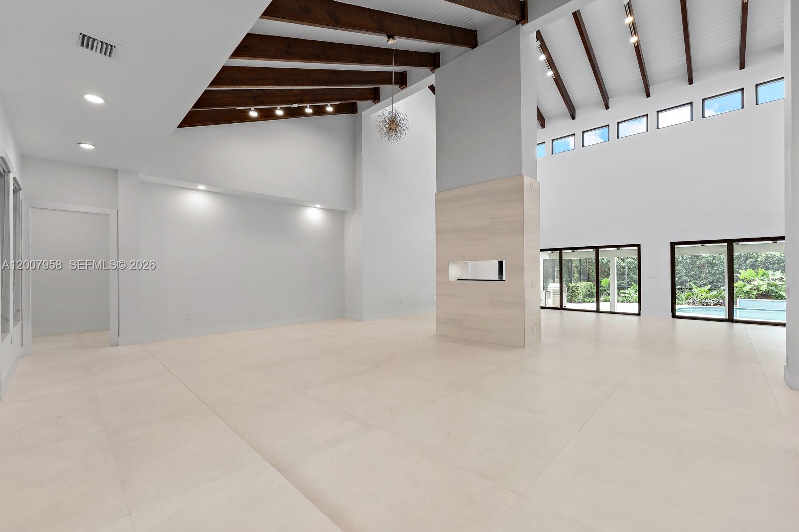 SUB OF SW1/4 - Residential