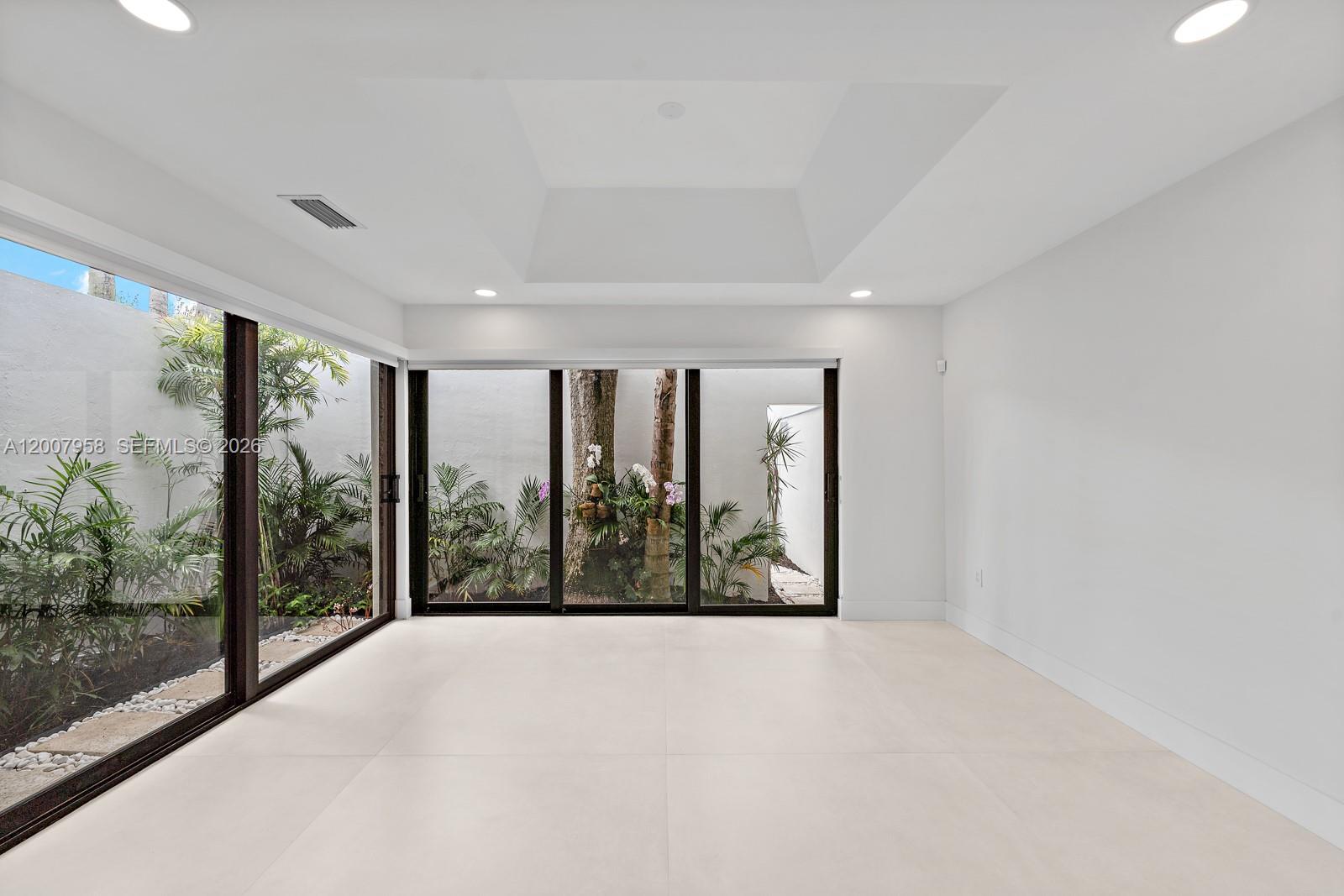 SUB OF SW1/4 - Residential