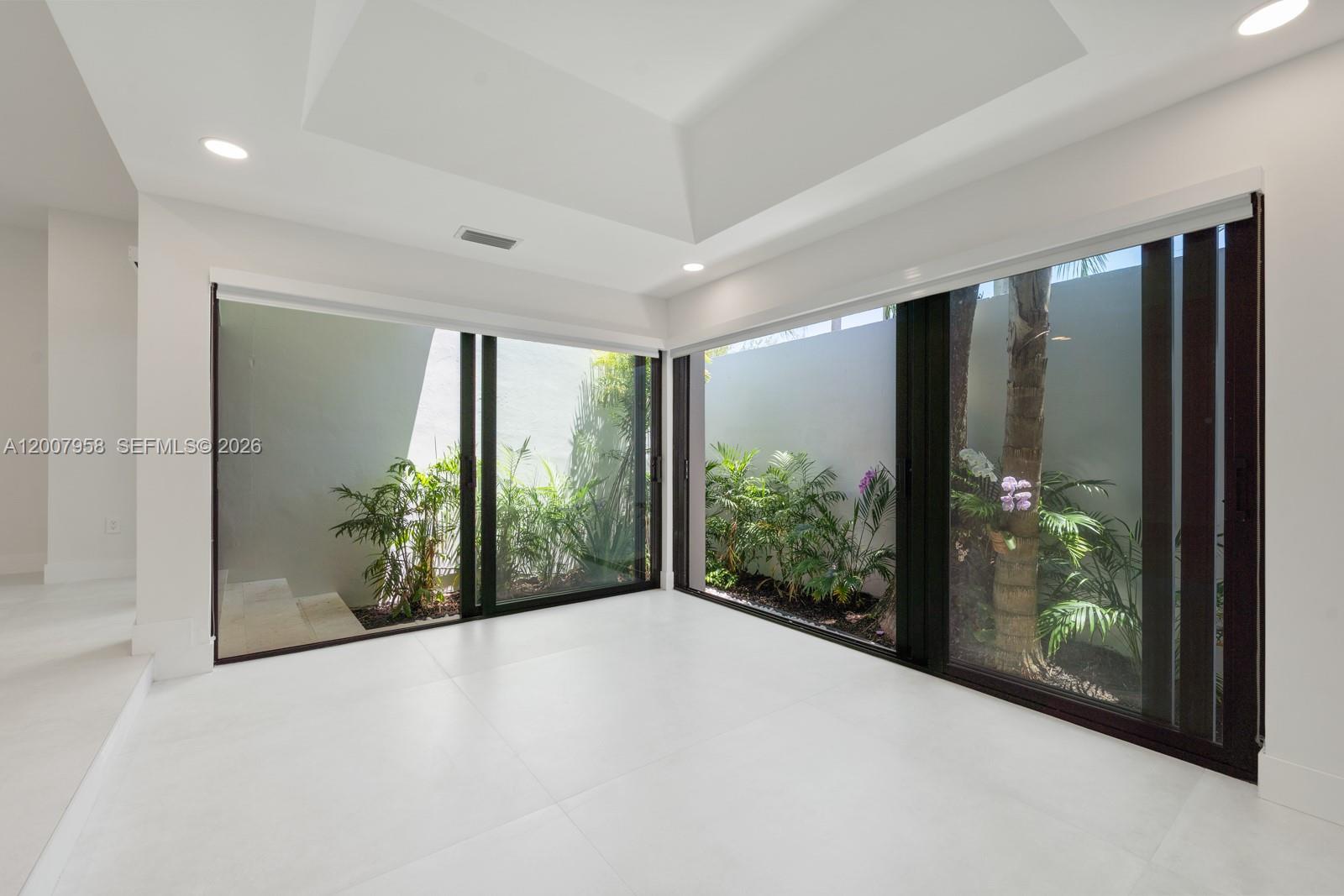 SUB OF SW1/4 - Residential
