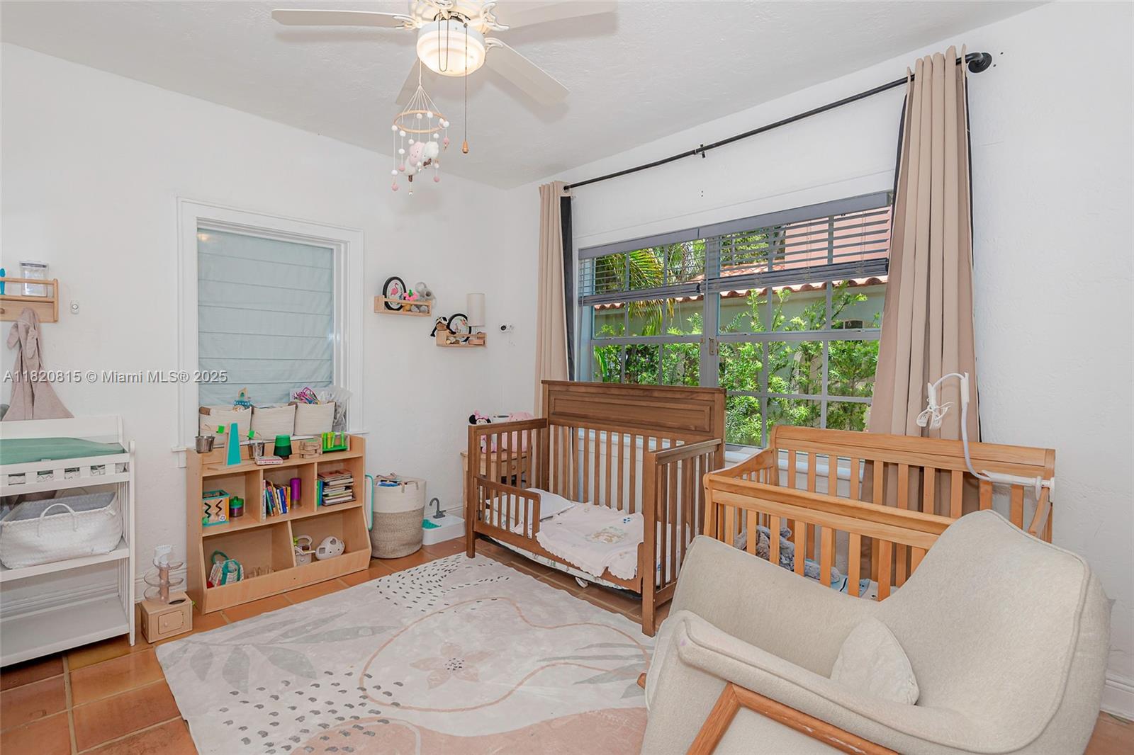 CORAL GABLES GRANADA SEC - Residential