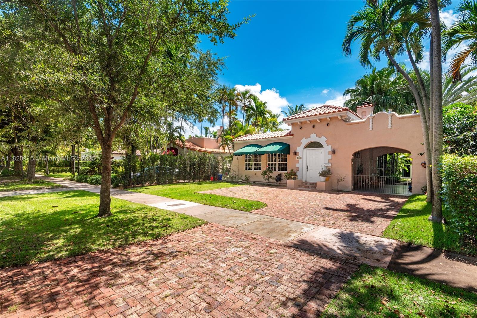Property for Sale at 1218 Madrid St, Coral Gables, Broward County, Florida - Bedrooms: 2 
Bathrooms: 1  - $1,400,000