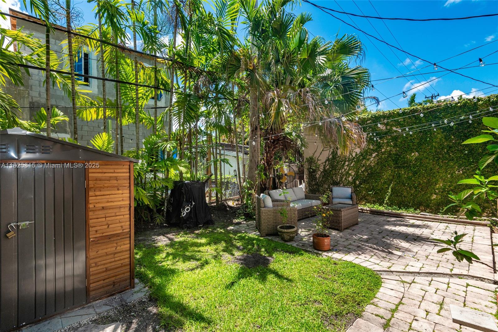 CORAL GABLES GRANADA SEC - Residential