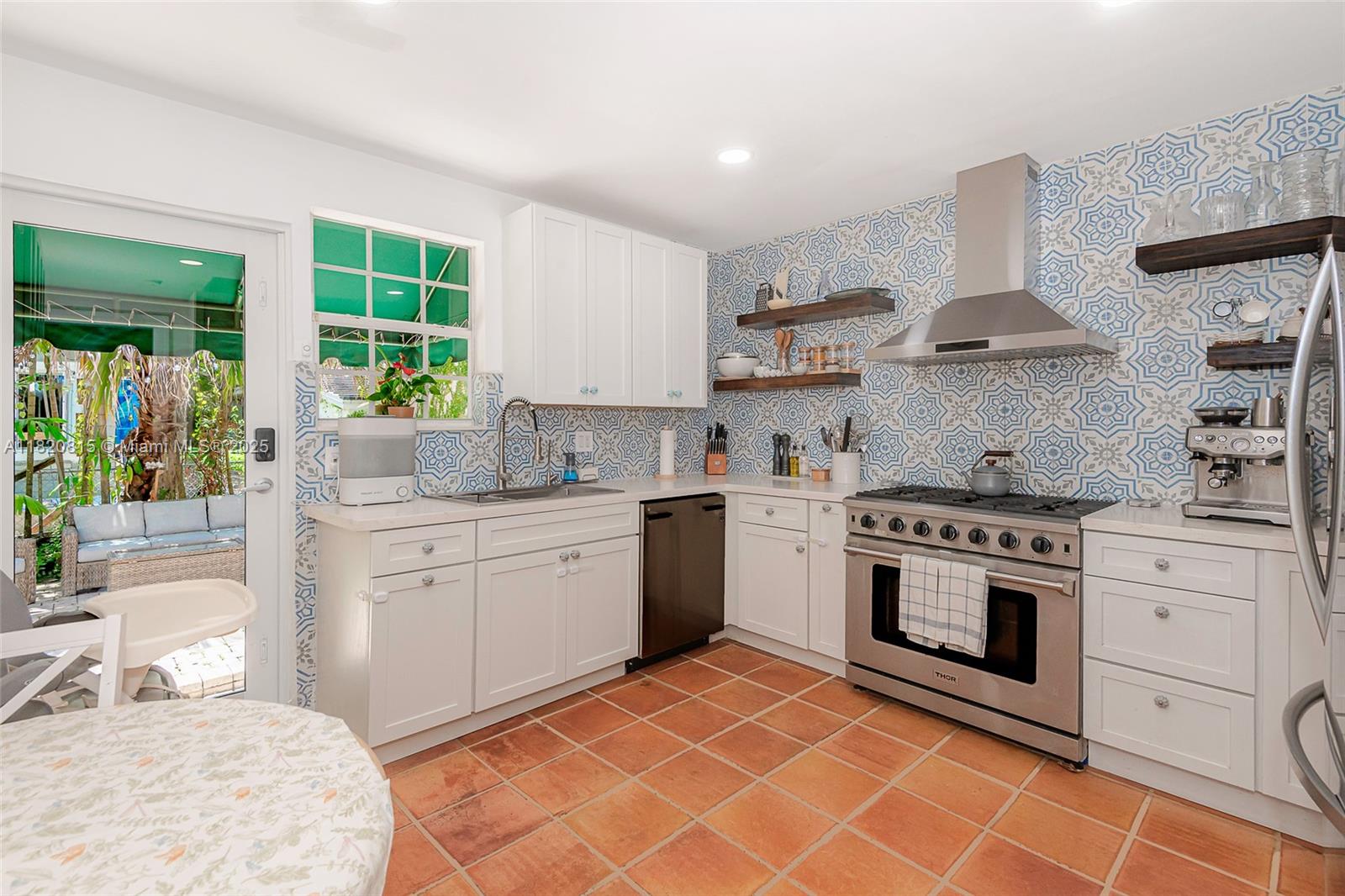 CORAL GABLES GRANADA SEC - Residential