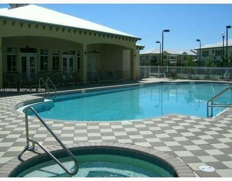 1114 Lucaya Dr n/a Riviera Beach FL 33404