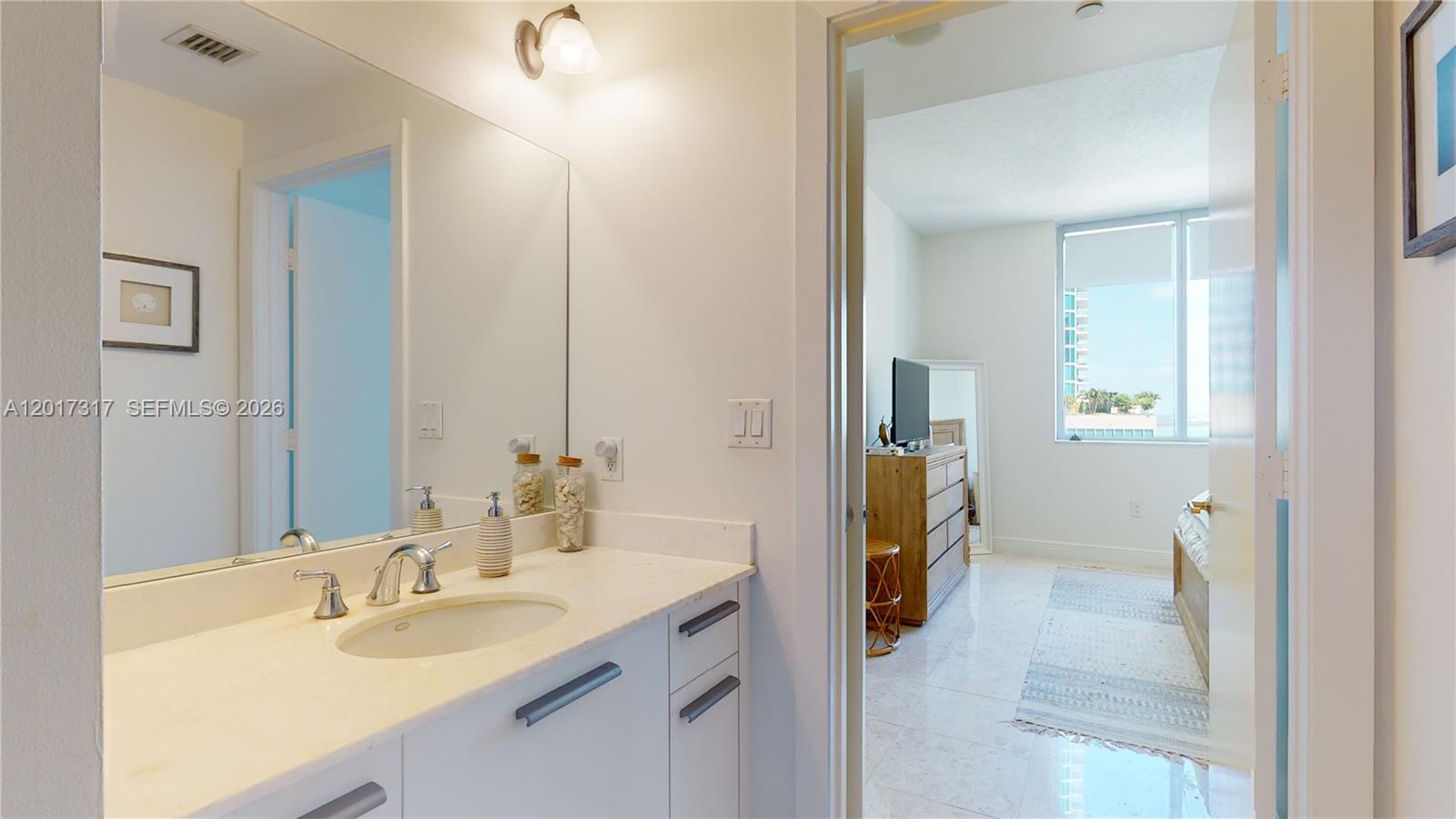 1060 BRICKELL CONDO - Residential Lease